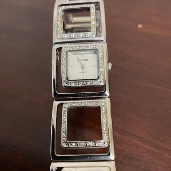 Ferretti Ladies Watch –Bracelet Style - Picture 5 of 7